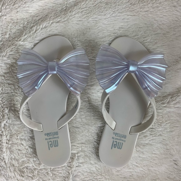 Mini Melissa Other - Mini Melissa Bow Flip Flop Sandals